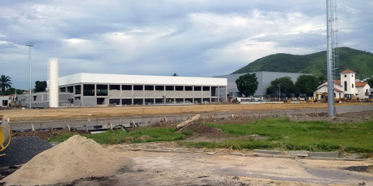 Comienzo de las obras en la Pista de Atletismo Unifa.