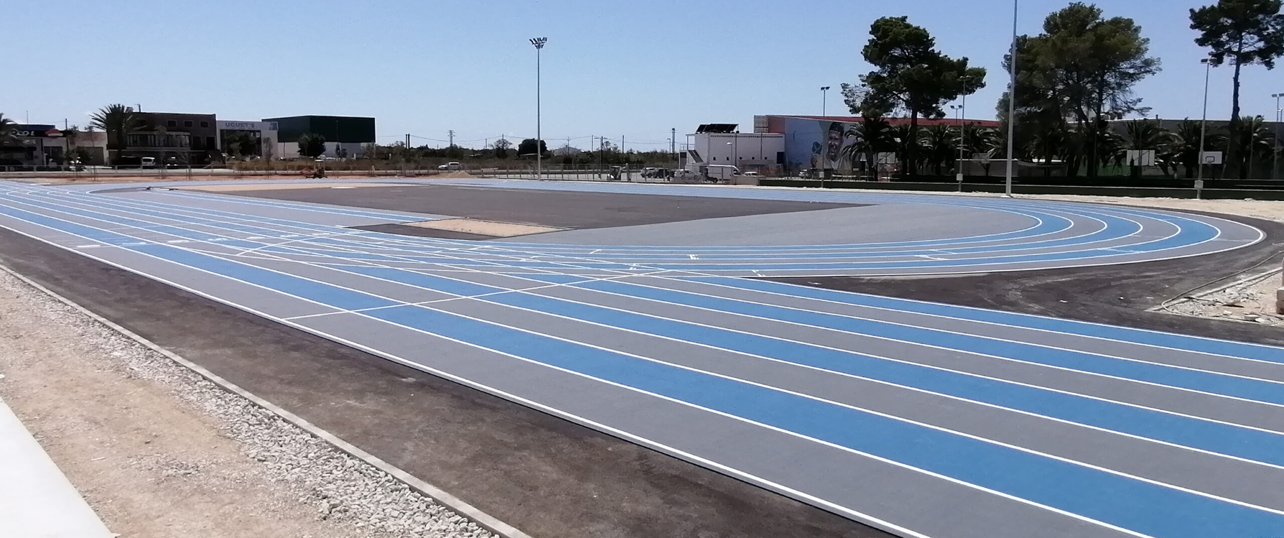 Módulo de atletismo de Felanitx equipado con pavimento Mondo