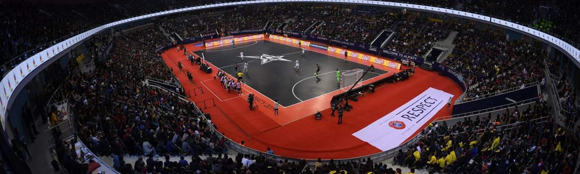 El Almaty Arena de Kazajistán acogió la Final Four de 2019, también con equipamiento y porterías de Mondo